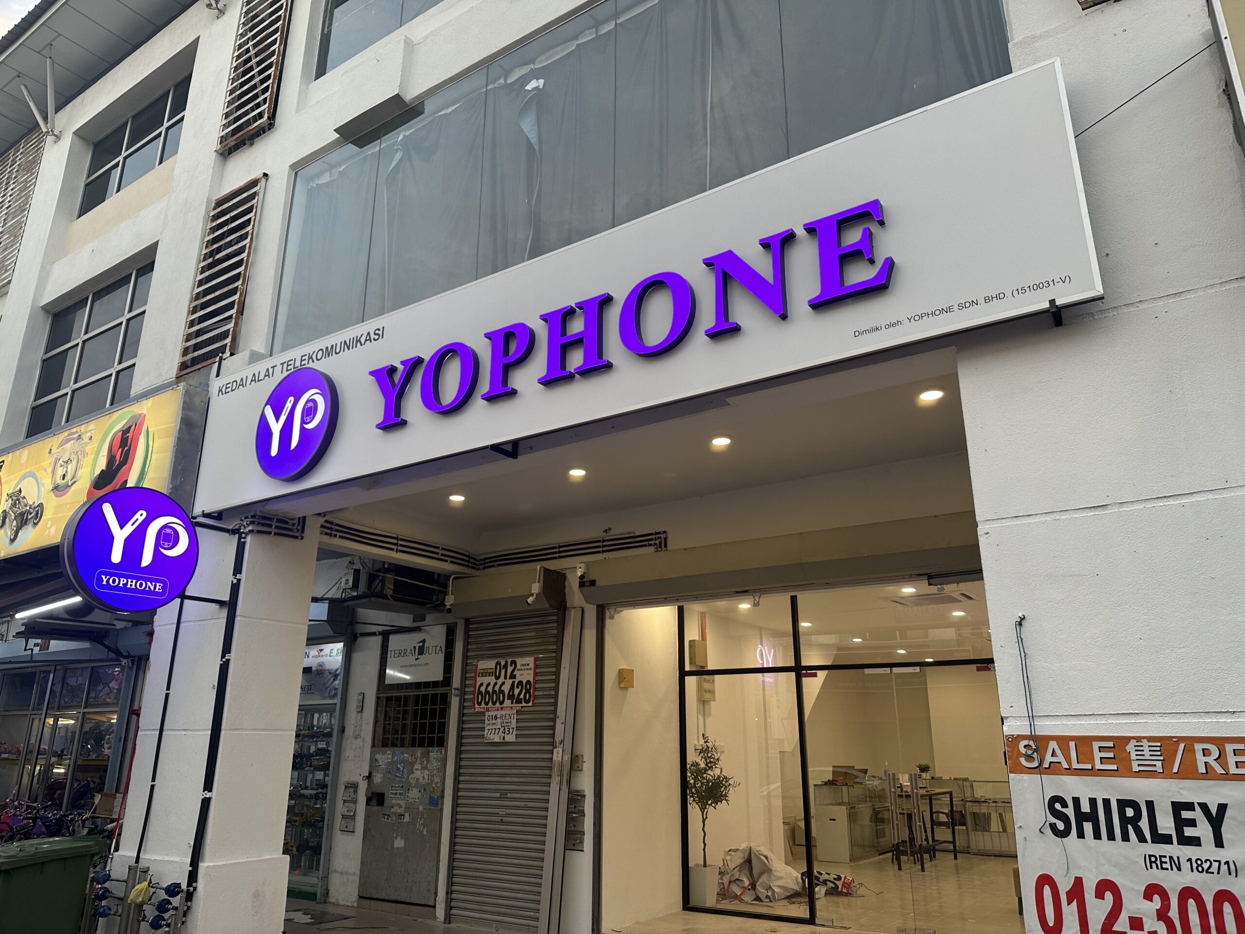 YOPHONE PERMAISURI